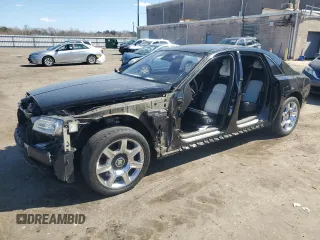 2010 Rolls-Royce Ghost z VIN SCA664S51AUX49058, wystawiony jako Copart lot #50769465 z przebiegiem 91 536 mil mil oraz Szkody całkowita. Historia ofert i sprzedaży dostępna na DreamBid. Obrazek 1.