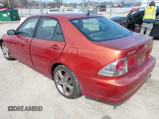 2001 Lexus IS 300/350 z VIN JTHBD182X10015601, wystawiony jako IAAI lot #41863159 z przebiegiem 152 695 mil mil oraz . Historia ofert i sprzedaży dostępna na DreamBid. Obrazek 3.