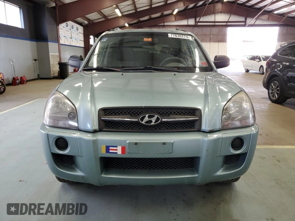 2008 Hyundai Tucson GLS with VIN KM8JM12B88U910525, listed as a Copart auction lot 77830274 with 246,655 mi miles and Clean Title. Bid and sale history available at carsss.com. Image 5.