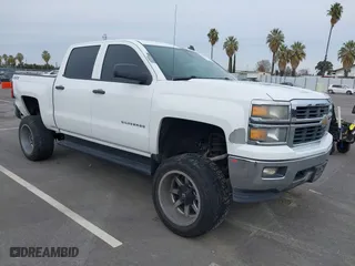 2014 Chevrolet Silverado 1500 LT with VIN 3GCUKREC8EG221528, listed as a IAAI auction lot 41549587 with 170,108 mi miles. Bid and sale history available at carsss.com. Image 1.