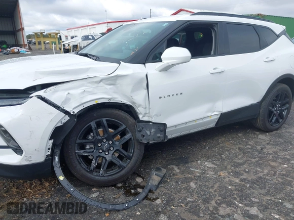 2023 Chevrolet Blazer LT with VIN 3GNKBCR49PS225473, listed as a IAAI auction lot 40869835 with 17,652 mi miles and . Bid and sale history available at DreamBid. Image 6.