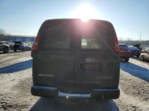 2004 Chevrolet Express Cargo Van with VIN 1GCGG25V841115584, listed as a Copart auction lot 88891785 with 0 mi miles and Clean Title. Bid and sale history available at carsss.com. Image 6.