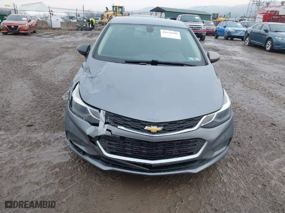 2018 Chevrolet Cruze LT with VIN 1G1BE5SM5J7162179, listed as a IAAI auction lot 41678185 with NaN miles. Bid and sale history available at carsss.com. Image 12.