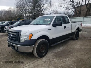 2011 Ford F-150 XL with VIN 1FTEX1EM2BFC82144, listed as a Copart auction lot 47482595 with 302,757 mi miles and Clean Title. Bid and sale history available at carsss.com. Image 1.