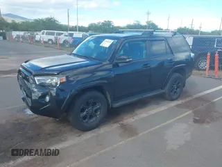 2019 Toyota 4Runner SR5 с VIN JTEBU5JR7K5664255, выставлен на аукционе IAAI как лот 41842222 с пробегом 77 178 миль миль и . История ставок и продаж доступна на DreamBid. Изображение 17.