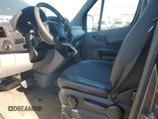 2016 Mercedes-Benz Sprinter Cargo Worker with VIN WD3PE8CD7GP185706, listed as a Copart auction lot 49659995 with 90,116 mi miles and Clean Title. Bid and sale history available at DreamBid. Image 7.
