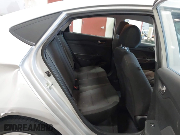 2018 Hyundai Accent SE with VIN 3KPC24A37JE034940, listed as a IAAI auction lot 41927667 with 87,906 mi miles. Bid and sale history available at carsss.com. Image 8.