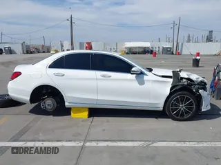 2021 Mercedes-Benz C 300 with VIN W1KWF8DB9MR611445, listed as a IAAI auction lot 41960300 with 32,862 mi miles and . Bid and sale history available at DreamBid. Image 14.