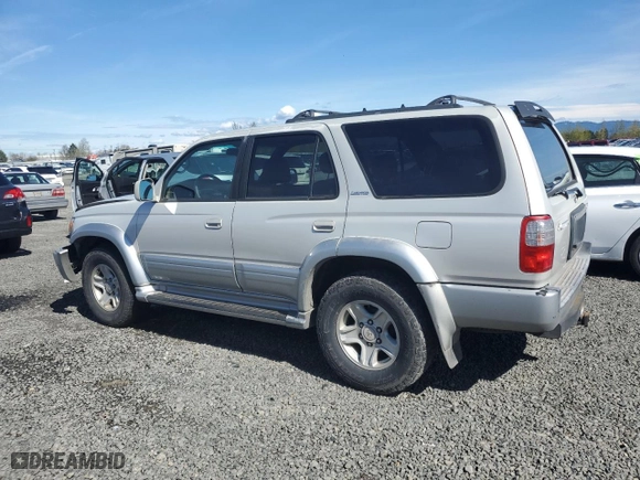 2000 Toyota 4Runner Limited with VIN JT3HN87R8Y9035758, listed as a Copart auction lot 50164195 with 194,383 mi miles and Salvage Title. Bid and sale history available at carsss.com. Image 2.