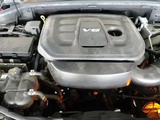 2018 Jeep Grand Cherokee Laredo E z VIN 1C4RJFAG5JC444039, wystawiony jako Copart lot #86150075 z przebiegiem 70 629 mil mil oraz Szkoda całkowita • Salvage title. Historia ofert i sprzedaży dostępna na DreamBid. Obrazek 14.