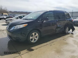 2015 Toyota Sienna LE AAS with VIN 5TDKK3DC1FS632309, listed as a Copart auction lot 49820935 with 209,492 mi miles and Salvage Title. Bid and sale history available at carsss.com. Image 1.