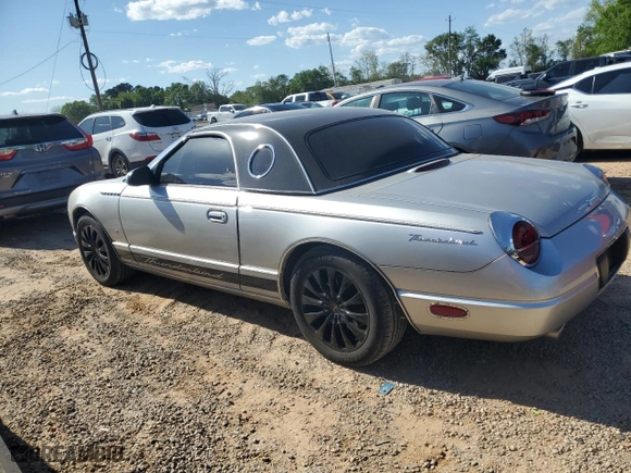 2004 Ford Thunderbird Deluxe with VIN 1FAHP60A84Y103027, listed as a Copart auction lot 52637635 with 87,160 mi miles and Clean Title. Bid and sale history available at carsss.com. Image 2.
