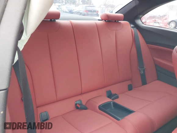 2015 BMW 2 Series M235i with VIN WBA1J7C50FV358774, listed as a IAAI auction lot 41559637 with 82,344 mi miles and . Bid and sale history available at carsss.com. Image 8.