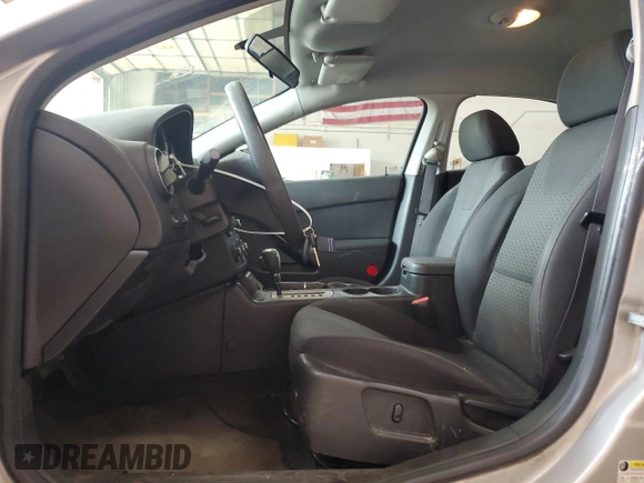 2007 Pontiac G6 G6 with VIN 1G2ZG58N774113970, listed as a Copart auction lot 58498995 with 138,198 mi miles and Salvage title. Bid and sale history available at DreamBid. Image 7.