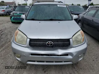 2005 Toyota RAV4 z VIN JTEHD20VX56028127, wystawiony jako Copart lot #56493475 z przebiegiem 227 887 mil mil oraz Czysty tytuł • Clean title. Historia ofert i sprzedaży dostępna na DreamBid. Obrazek 5.