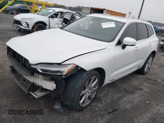 2018 Volvo XC60 Inscription with VIN YV4102RL6J1014331, listed as a IAAI auction lot 41559769 with 89,046 mi miles. Bid and sale history available at carsss.com. Image 2.