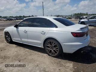 2021 Audi S4 Prestige with VIN WAUC4AF40MA013815, listed as a Copart auction lot 49335674 with 17,424 mi miles and Salvage Title. Bid and sale history available at carsss.com. Image 2.