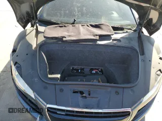 2011 Audi R8 z VIN WUASUAFG9BN002572, wystawiony jako Copart lot #47427785 z przebiegiem 51 113 mil mil oraz Szkoda całkowita • Salvage title. Historia ofert i sprzedaży dostępna na DreamBid. Obrazek 11.