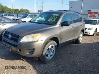 2010 Toyota RAV4 с VIN 2T3ZF4DV5AW049582, выставлен на аукционе IAAI как лот 42730396 с пробегом 261 895 миль миль и . История ставок и продаж доступна на DreamBid. Изображение 2.