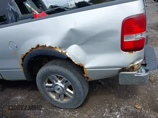 2006 Ford F-150 XLT с VIN 1FTPX14596NA08700, выставлен на аукционе IAAI как лот 42608279 с пробегом 2 160 165 миль миль и . История ставок и продаж доступна на DreamBid. Изображение 13.