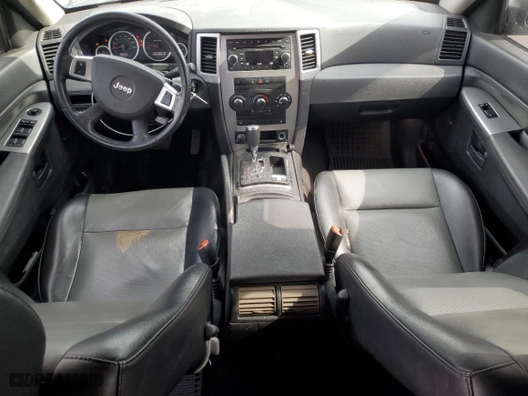 2008 Jeep Grand Cherokee Laredo with VIN 1J8HR48MX8C233846, listed as a Copart auction lot 50766955 with 134,404 mi miles and Salvage Title. Bid and sale history available at carsss.com. Image 8.