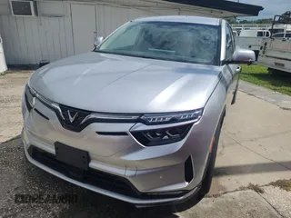 2023 VinFast VF 8 Eco с VIN RLLV1AEB5PH002749, выставлен на аукционе Copart как лот 61365875 с пробегом 5 916 миль миль и Списание • Salvage title. История ставок и продаж доступна на DreamBid. Изображение 2.