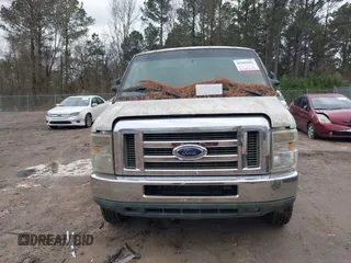 2011 Ford Econoline Passenger XL with VIN 1FBNE3BL1BDA10892, listed as a IAAI auction lot 41501542 with 33,794 mi miles. Bid and sale history available at carsss.com. Image 6.