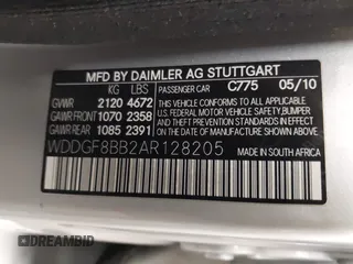 2010 Mercedes-Benz C 300 Sport z VIN WDDGF8BB2AR128205, wystawiony jako IAAI lot #42011167 z przebiegiem 117 045 mil mil oraz . Historia ofert i sprzedaży dostępna na DreamBid. Obrazek 9.