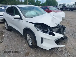 2020 Ford Escape SE with VIN 1FMCU0G61LUC46897, listed as a IAAI auction lot 42090743 with Not Provided miles and . Bid and sale history available at carsss.com. Image 1.
