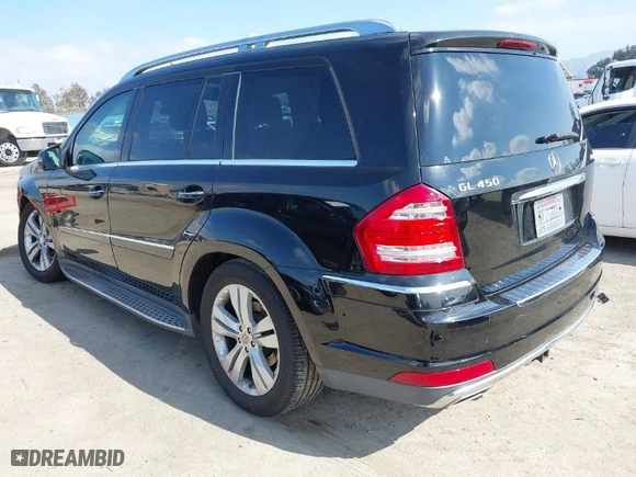 2012 Mercedes-Benz GL-Class GL 450 with VIN 4JGBF7BE8CA772992, listed as a IAAI auction lot 41532020 with 123,904 mi miles. Bid and sale history available at carsss.com. Image 3.