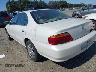 2000 Acura TL with VIN 19UUA566XYA034462, listed as a IAAI auction lot 41941347 with 239,851 mi miles. Bid and sale history available at carsss.com. Image 3.