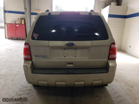 2010 Ford Escape XLT with VIN 1FMCU0D77AKD34150, listed as a Copart auction lot 45863805 with 183,456 mi miles and Salvage Title. Bid and sale history available at carsss.com. Image 6.