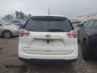 2016 Nissan Rogue S with VIN JN8AT2MT1GW030714, listed as a IAAI auction lot 41927811 with 208,674 mi miles and . Bid and sale history available at carsss.com. Image 16.