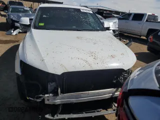 2015 Audi SQ5 Premium Plus with VIN WA1CGAFP6FA120966, listed as a Copart auction lot 68792494 with 117,119 mi miles and Salvage Title. Bid and sale history available at carsss.com. Image 5.
