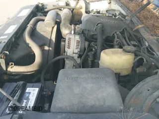 1999 Chevrolet Silverado 2500 LS with VIN 1GCGC29U8XE205909, listed as a IAAI auction lot 41696762 with 171,340 mi miles and . Bid and sale history available at DreamBid. Image 13.