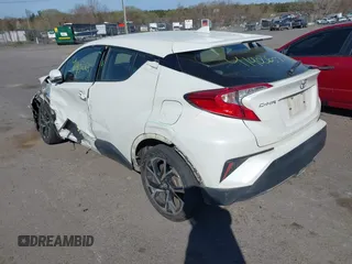 2018 Toyota C-HR XLE with VIN JTNKHMBX3J1011066, listed as a IAAI auction lot 41902651 with 66,874 mi miles. Bid and sale history available at carsss.com. Image 3.