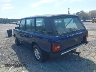 1995 Land Rover Range Rover with VIN SALHC1341SA656552, listed as a IAAI auction lot 41833127 with 129,235 mi miles and . Bid and sale history available at DreamBid. Image 3.