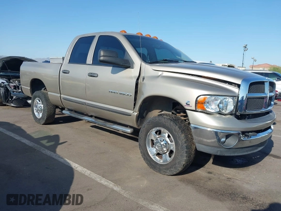 2005 Dodge 3500 SLT z VIN 3D7LS38C15G776041, wystawiony jako IAAI lot #42358059 z przebiegiem 93 860 mil mil oraz . Historia ofert i sprzedaży dostępna na DreamBid. Obrazek 1.