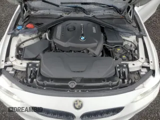 2017 BMW 4 Series 430i xDrive with VIN WBA4R9C39HK879013, listed as a Copart auction lot 61182725 with 102,448 mi miles and Salvage title. Bid and sale history available at DreamBid. Image 11.