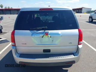 2007 Saturn VUE V6 z VIN 5GZCZ53447S833571, wystawiony jako IAAI lot #42140126 z przebiegiem 159 587 mil mil oraz . Historia ofert i sprzedaży dostępna na DreamBid. Obrazek 16.
