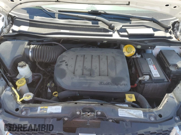 2020 Dodge Grand Caravan SE with VIN 2C4RDGBG6LR240811, listed as a Copart auction lot 47280945 with 100,986 mi miles and Salvage Title. Bid and sale history available at DreamBid. Image 14.