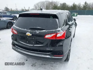 2021 Chevrolet Equinox LT with VIN 2GNAXUEV2M6121788, listed as a IAAI auction lot 41565463 with 27,567 mi miles and . Bid and sale history available at DreamBid. Image 4.
