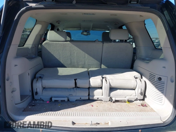 2009 GMC Yukon SLT 4SB with VIN 1GKFK33049R248055, listed as a IAAI auction lot 40756058 with 163,477 mi miles and . Bid and sale history available at DreamBid. Image 17.
