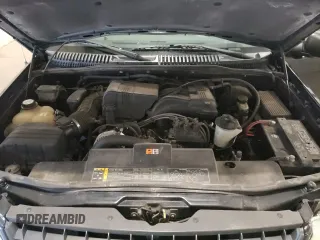 2003 Ford Explorer XLS z VIN 1FMZU72K23ZB21725, wystawiony jako Copart lot #52198535 z przebiegiem 167 325 mil mil oraz Szkoda całkowita • Salvage title. Historia ofert i sprzedaży dostępna na DreamBid. Obrazek 12.