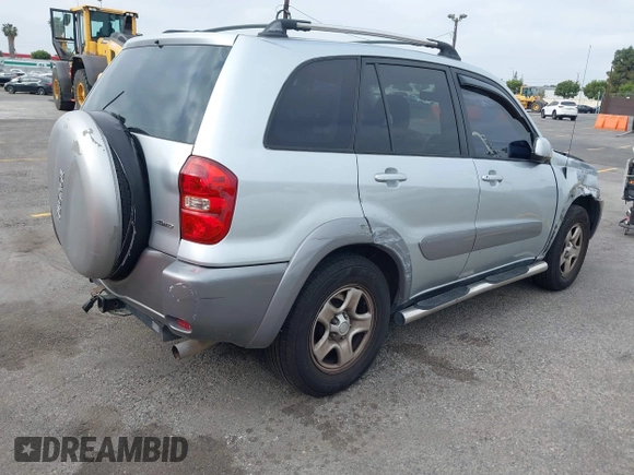 2005 Toyota RAV4 with VIN JTEHD20V750051092, listed as a IAAI auction lot 42083255 with 201,783 mi miles. Bid and sale history available at carsss.com. Image 4.