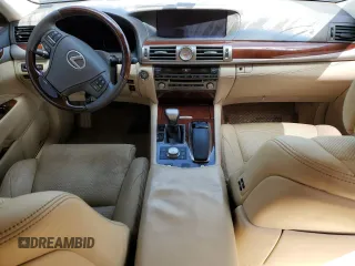 2014 Lexus LS 460 L с VIN JTHGL5EF1E5052813, выставлен на аукционе Copart как лот 73874394 с пробегом Не указан миль и На запчасти • Non repairable. История ставок и продаж доступна на DreamBid. Изображение 8.