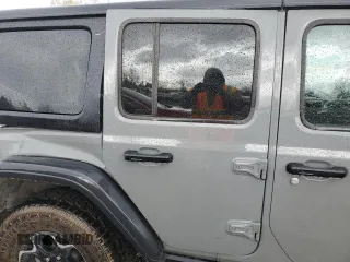 2023 Jeep Wrangler Rubicon with VIN 1C4JJXR68PW696504, listed as a Copart auction lot 50996915 with 44,947 mi miles and Salvage title. Bid and sale history available at DreamBid. Image 10.