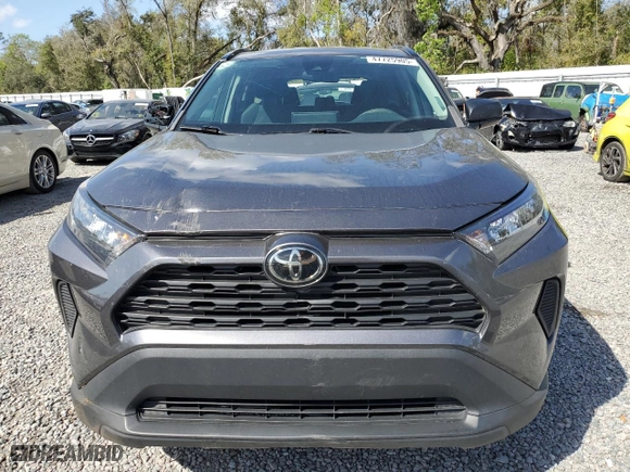 2021 Toyota RAV4 LE with VIN 2T3H1RFV2MC169642, listed as a Copart auction lot 47725905 with 113,504 mi miles and Salvage Title. Bid and sale history available at carsss.com. Image 5.
