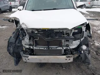 2017 Toyota 4Runner SR5 with VIN JTEBU5JR0H5451303, listed as a IAAI auction lot 41351962 with 68,872 mi miles. Bid and sale history available at carsss.com. Image 13.