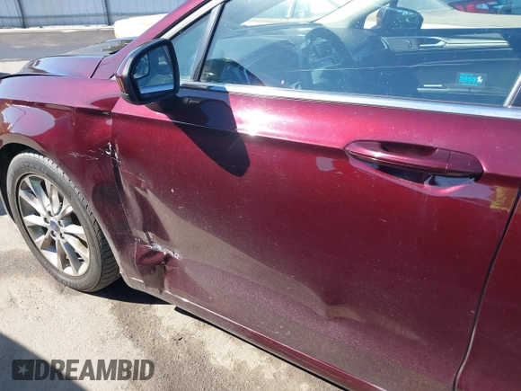 2017 Ford Fusion SE z VIN 3FA6P0H78HR368483, wystawiony jako IAAI lot #42279314 z przebiegiem 68 363 mil mil oraz . Historia ofert i sprzedaży dostępna na DreamBid. Obrazek 20.
